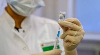 Берлин торопят с поставками российской вакцины “Спутник V”
