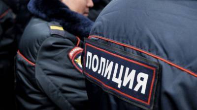 Пожилой москвич помог полицейским поймать вооруженного "закладчика"