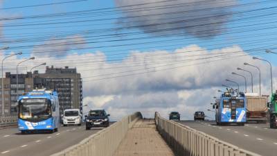 Саратовские власти снизили стоимость проезда в электротранспорте