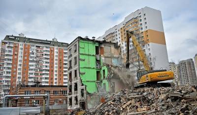 Дома по программе реновации не сдадут в срок, так как в Москве не хватает строителей