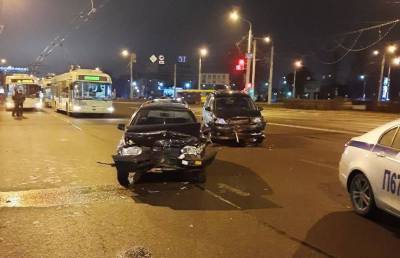 В Минске столкнулись два авто – пьяный виновник скрылся с места ДТП