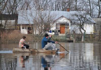 После мощных зимних снегопадов в Украине весной начнутся паводки