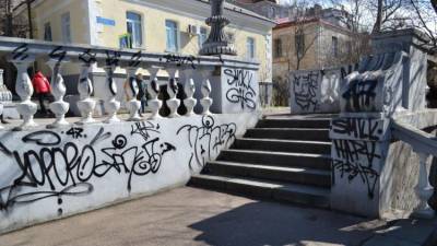 В Севастополе ищут вандалов, изуродовавших объект культурного наследия