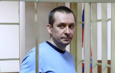 Суд снял с экс-полковника Захарченко статус склонного к побегу