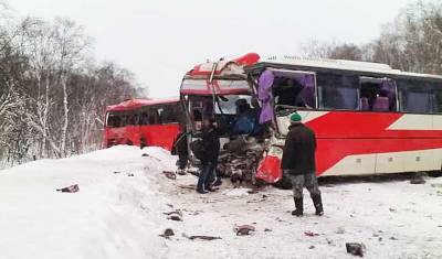 Два человека погибли в ДТП с двумя автобусами на Камчатке