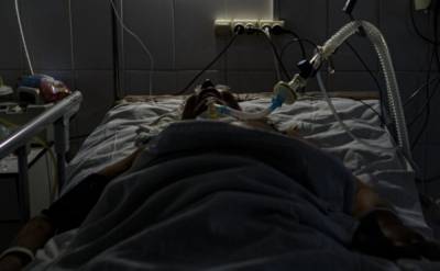 "Люди, задумайтесь!": украинцам показали, что творится в переполненной ковидной больнице