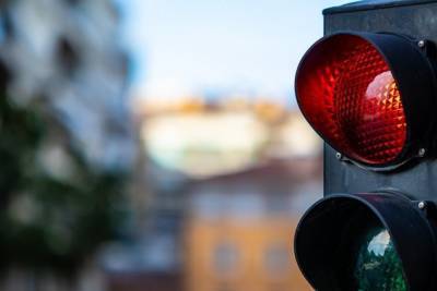 В Твери изменили режим работы светофоров на опасном перекрестке