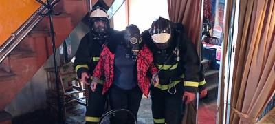 Пожарные провели тренировку в ресторане на севере Карелии (ФОТО)