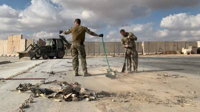 Иракская авиабаза, где дислоцированы военные США, подверглась ракетному обстрелу