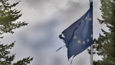 ЕС продлил антироссийские санкции до 15 сентября