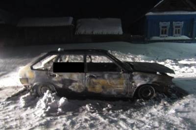 В деревне Марий Эл мужчина сгорел в своей автомашине