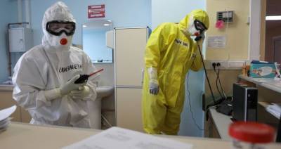 Вирусолог допустил завершение пандемии коронавируса к 2022 году