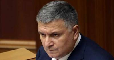 Аваков признался, что был инициатором санкций против каналов Медведчука