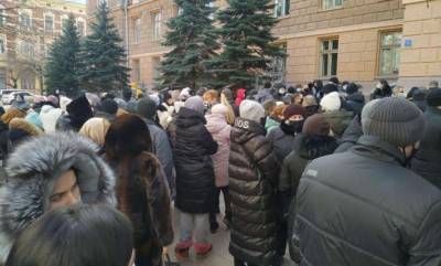 В Черновцах продолжаются карантинные протесты