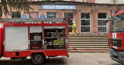 В Черновцах не могут установить причины возникновения пожара в больнице