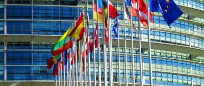 ЕС исключили из санкционного списка Табачника и Арбузова