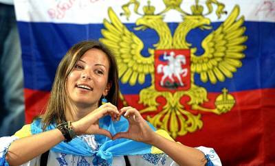 Почти половина жителей Украины хорошо относится к России – результаты опроса