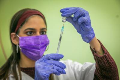 Минздрав Израиля: новые мутации коронавируса могут снизить эффективность вакцины