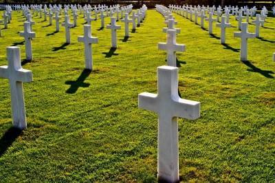 Рада поддержала за основу законопроект о создании Национального военного кладбища