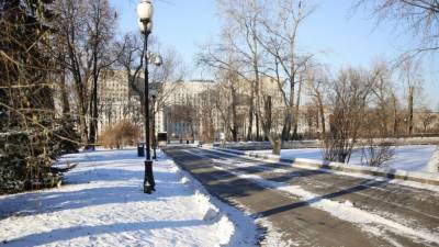 Москвичам пообещали морозную погоду в Международный женский день