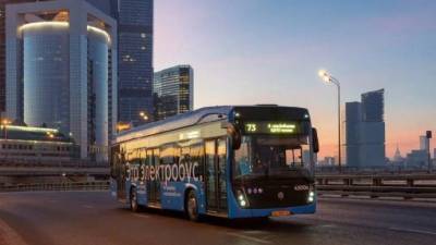 Благодаря запуску электробусов в Москве сократились вредные выбросы в воздух