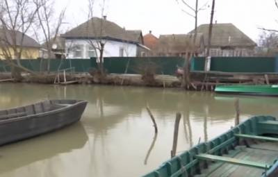 “Украинская Венеция” на Одесчине утопает в нечистотах из-за долгов