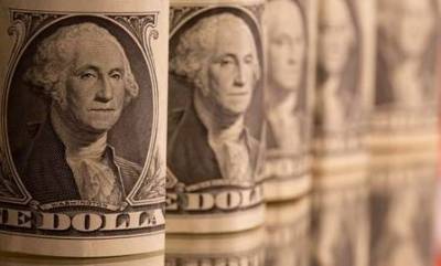 Доллар восстанавливает потери, сырьевые валюты перешли к снижению