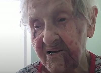 Видео: искалеченная 98-летняя блокадница рассказала об избиении сиделкой в Петербурге