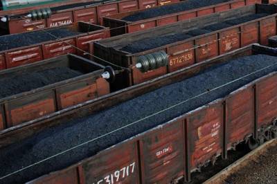 Россия построит железную дорогу за $10 млрд, чтобы вывозить уголь в Китай