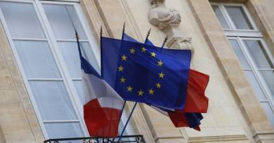Во Франции назвали Россию "ужасающим и невыносимым соседом", с которым нужен диалог
