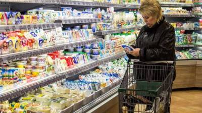 В Украине некоторые продукты взлетят в цене. Чем лучше запастить заранее