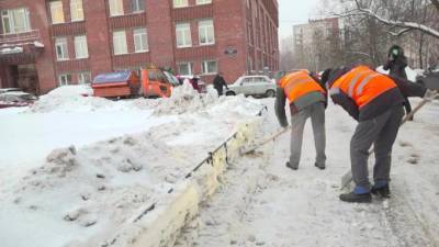 В Петербурге с начала сезона утилизировали 1,5 миллиона кубометров снега