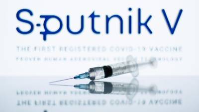 Российский препарат "Спутник V" доказал, что Россия стала опасным конкурентом в медицине