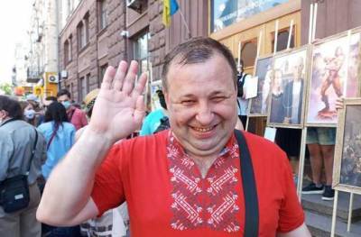 Депутат Сергій Батюк повинен скласти повноваження