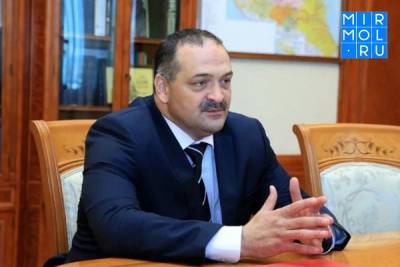 Врио Главы Дагестана Сергей Меликов поднял проблему незавершенного строительства в республике