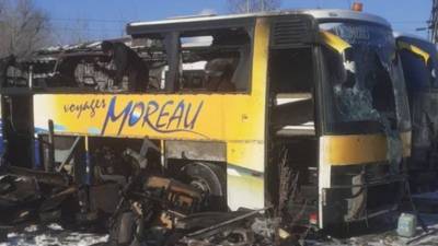 Автобус, который 24 февраля застрял с 50 горнолыжниками из Тюмени, сгорел на стоянке