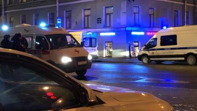 Водитель внедорожника устроил массовую аварию в Екатеринбурге и скрылся