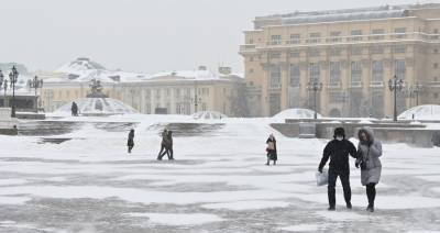 Мокрый снег и гололедица ожидается в Москве в четверг