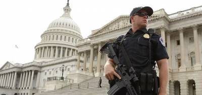Полиция Капитолия США усилила охрану из-за угрозы захвата здания