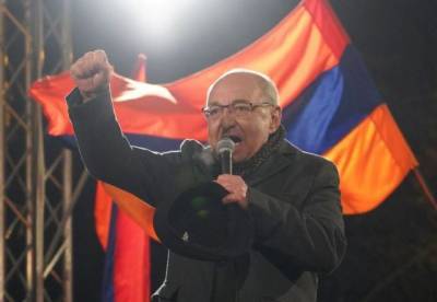 Лидер оппозиции Армении назвал выдвинутые против него обвинения ерундой