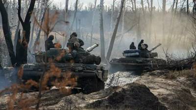 Главком ВСУ не исключает возможного наступления на Донбассе