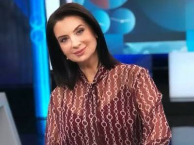 Российская пропагандистка Стриженова, которая упала во время обсуждения Голодомора в прямом эфире, сломала руку