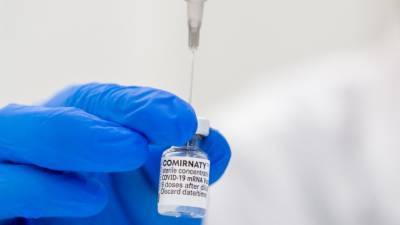 Иммунолог Болибок рассказал о свойствах вакцины "Спутник Лайт"