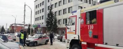 В Барнауле 16 школ отменили занятия из-за сообщений о минировании