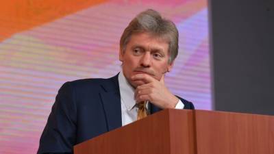 Песков оценил вероятность закрытия иностранных интернет-платформ в России