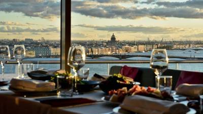 В метрах и мэтрах: каким будет самый высокий ресторан в Петербурге