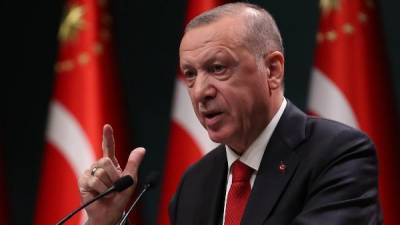 Эрдоган «зачищает» ЦБ Турции: инвесторы вновь озадачены ночным указом
