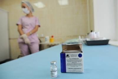 В Тамбовском районе от коронавируса вакцинировали свыше 5 тысяч жителей