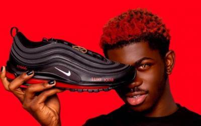 Nike подала в суд из-за "сатанинских" кроссовок