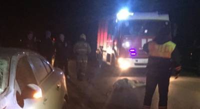 Переломанный лежал на дороге: под Ярославлем иномарка насмерть сбила пешехода